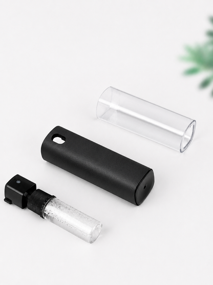 NEXDRIVE ScreenClean noir démonté avec flacon rechargeable et étui transparent